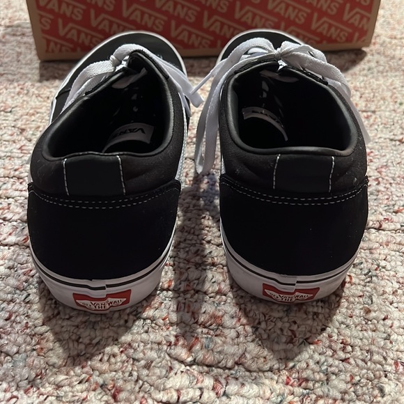 Vans old Skool shoes - Picture 2 of 3